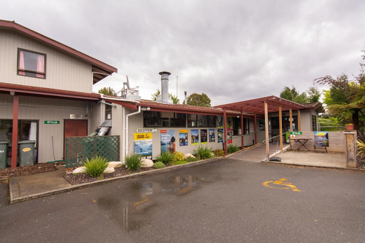 Hostel YHA Te Anau Exterior foto