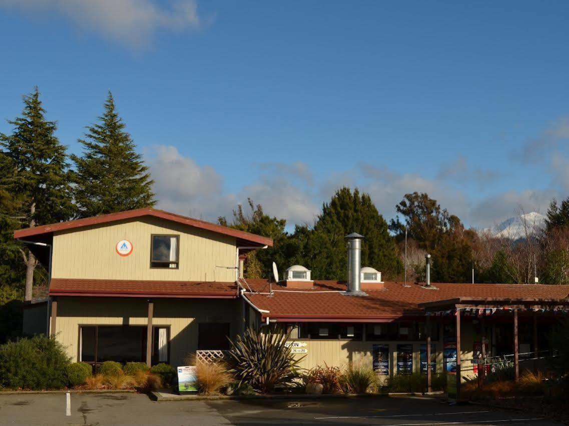 Hostel YHA Te Anau Exterior foto